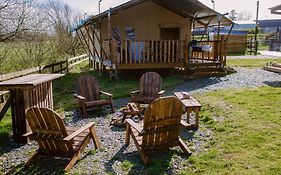Rosgarron Safari Canvas Lodge Glorious Glamping